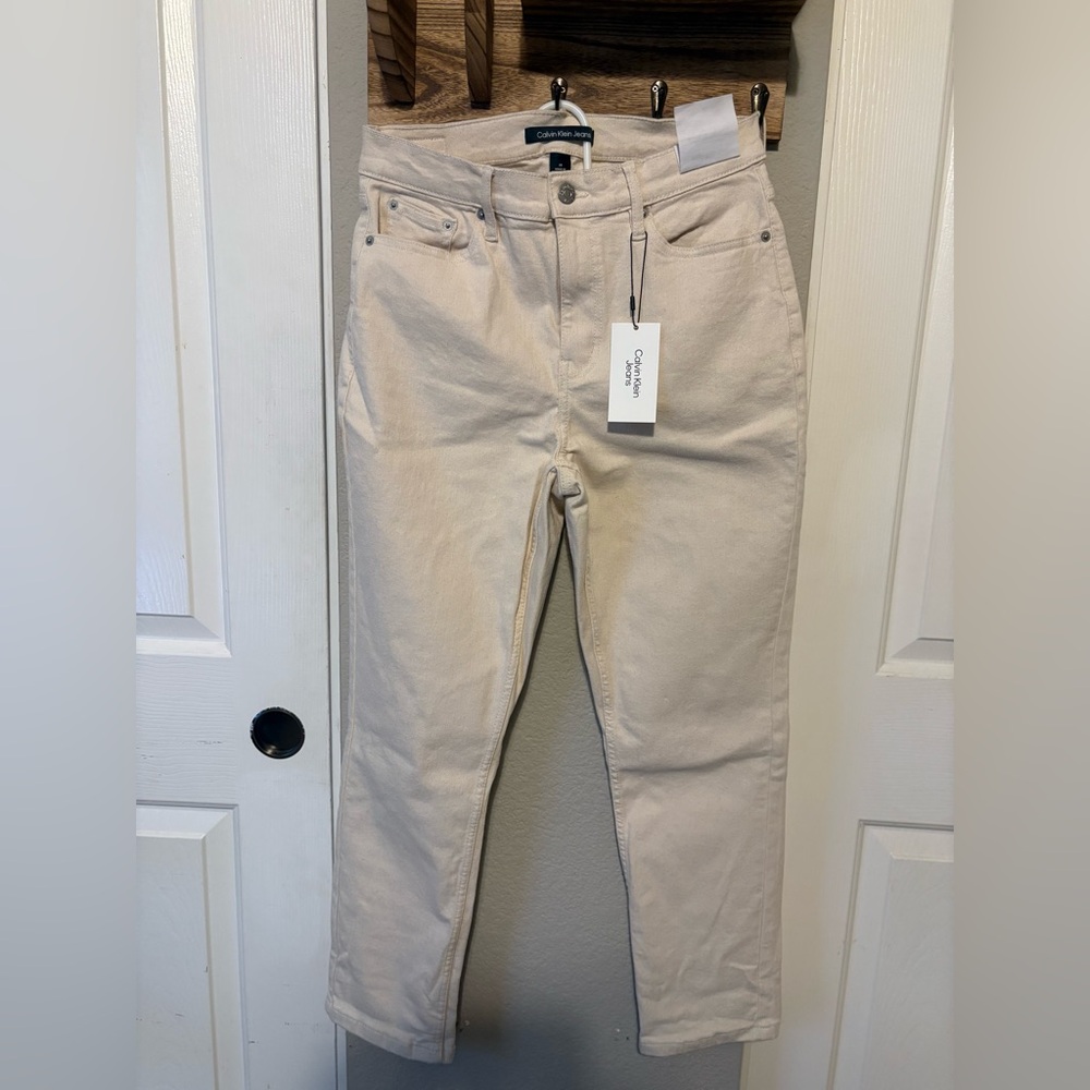 CALVIN KLEIN JEANS